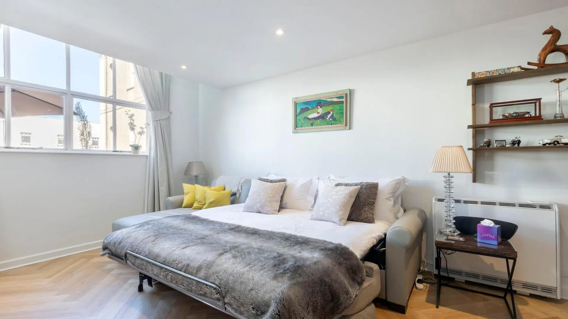 Thornton House Town Centre Free Car Park Apartment Cheltenham